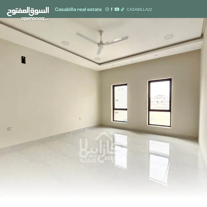 Villa for sale in Durrat Al Muharraq