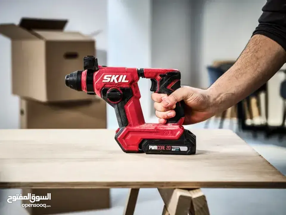 مطرقة لاسلكية   skil