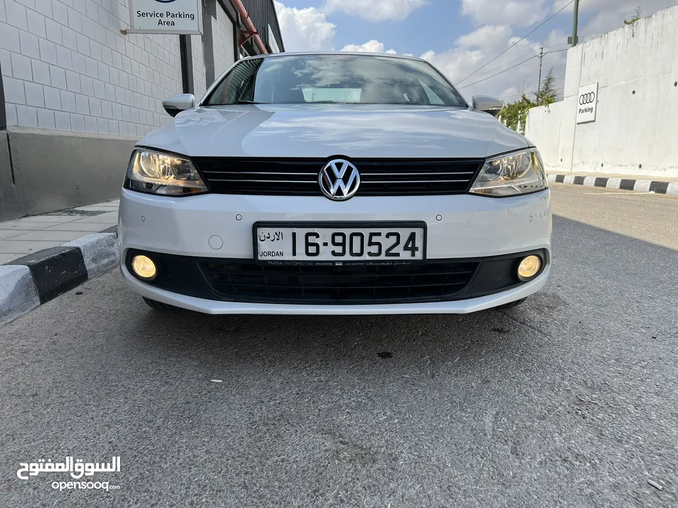 (29k Km only) VW JETTA 2012 فولكسفاجن جيتا