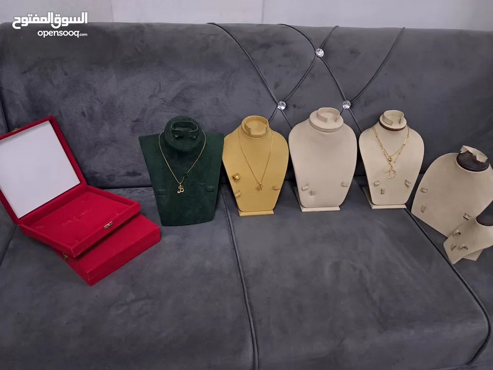 رقاب عرض اكسسوار