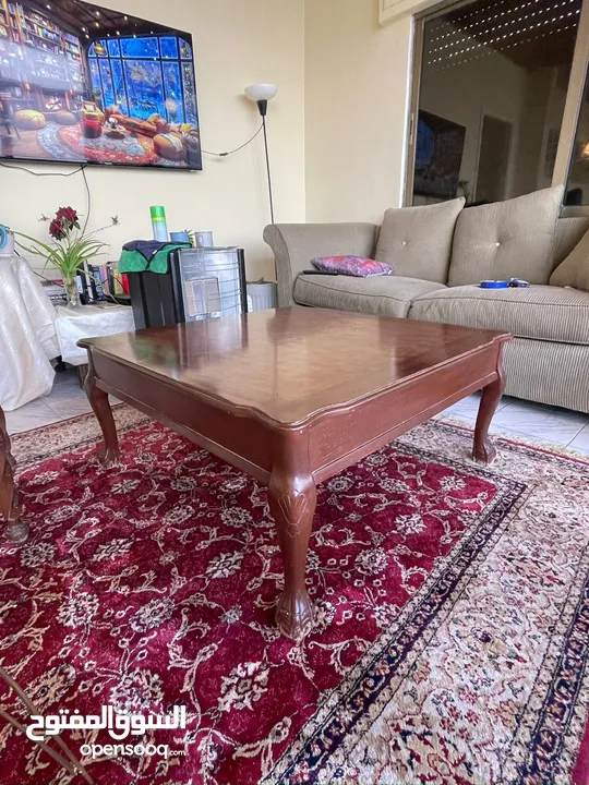 عفش بيت للبيع (مكيف،كنب، طاولة تلفزيون، طاولات وسطية، برادي، ، مغسلة،) *سعر حرق*  *الرقم بالعنوان*