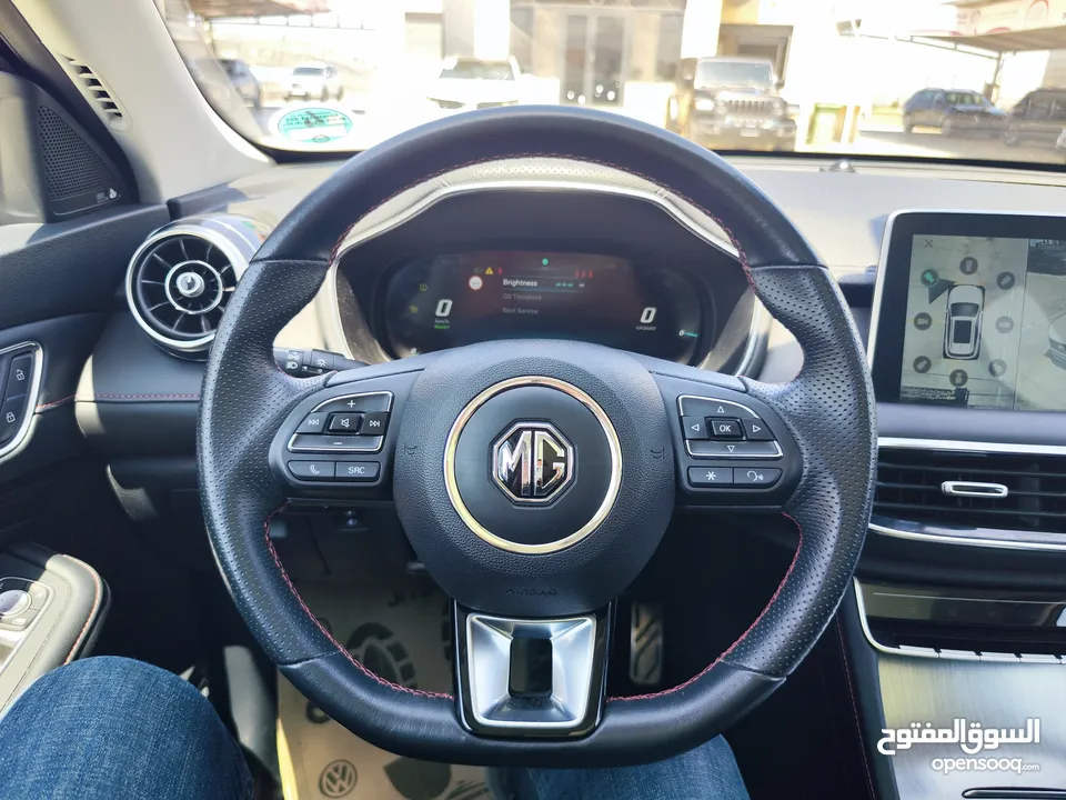 MG EHS plug in hybrid ماتور 1500 هايبرد بقوة 284 حصان