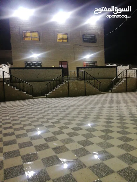 بلاط مزايكو 30*30 نخب أول
