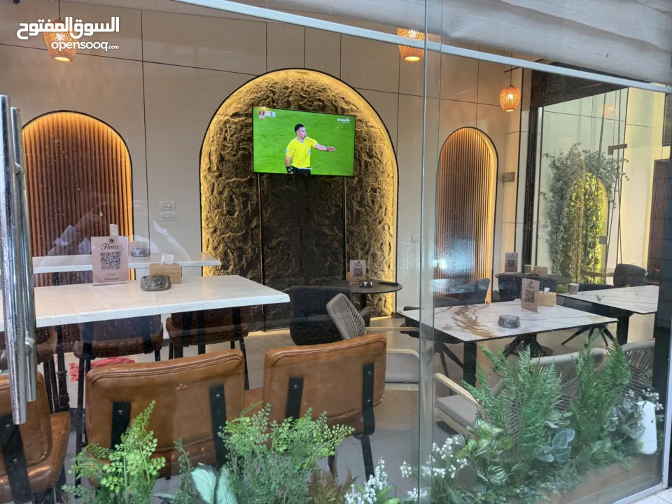 مطعم وكافي للبيع بيرزيت بجانب الجامعة