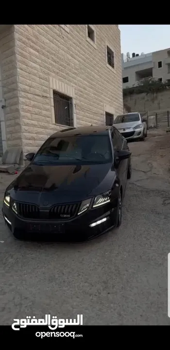 سكودا VRS  السياره شركه