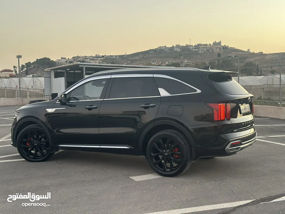 كايا سورينتو /2020 فل الفل  فتحة سقف بانوراما  2x4 ///200Hp  ديزل  2200cc  فل الفل مسكر بلاك