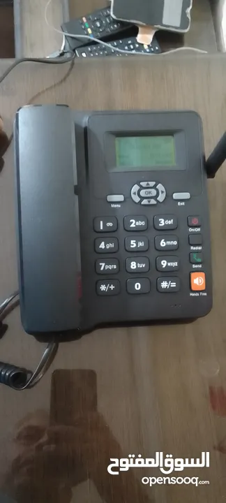 تليفون خلوي على شكل تليفون ارضي