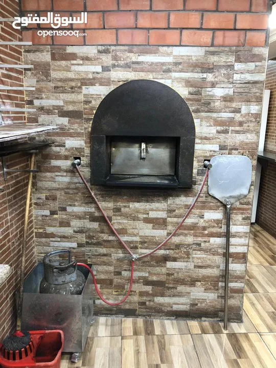 محل مناقيش وبيتزا ومعجنات جاهز للتشغيل