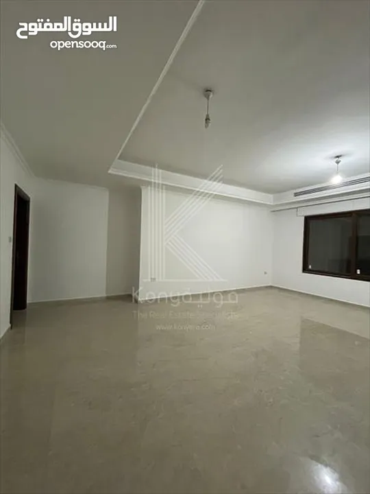 شقة مميزة للبيع في دير غبار