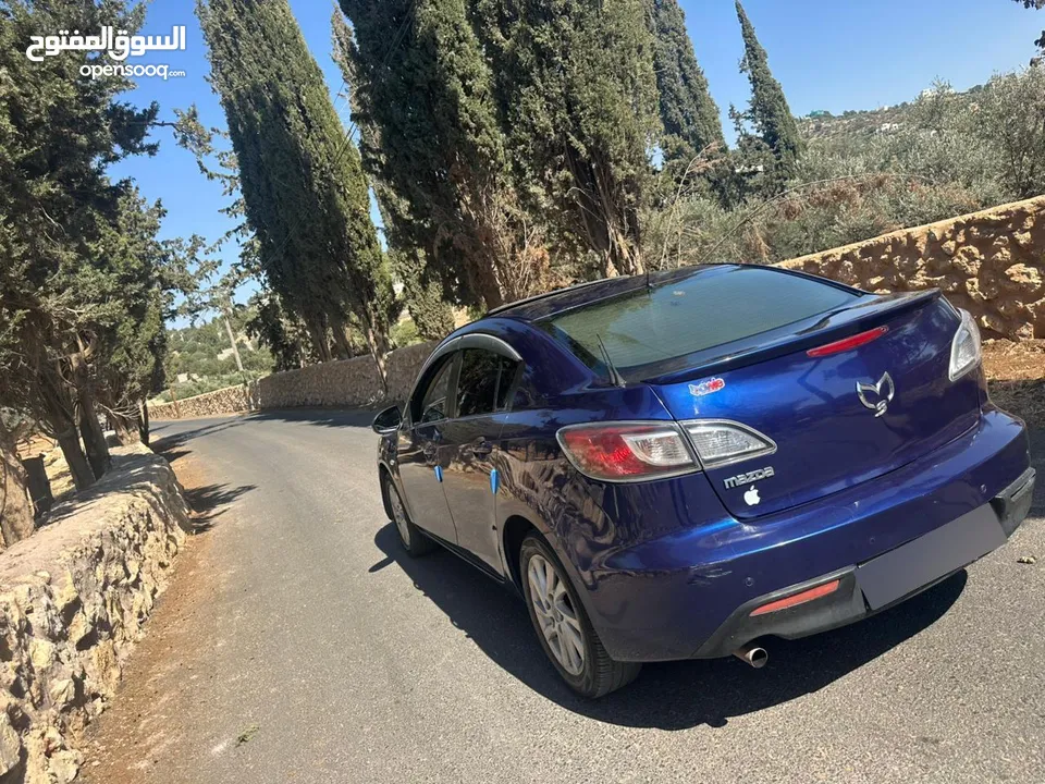 مازدا زوم 3 فل كامل اعلى صنف للبيع