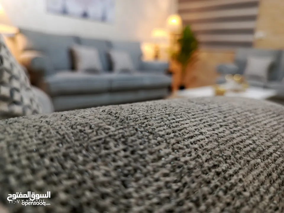 طقم كنب  امريكي فاخر بحال الجديد قوي ومتين يصلح غرفة ضيوف ومعيشه