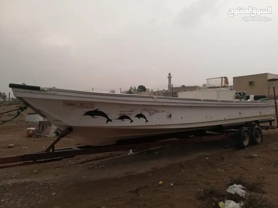 قارب مسطح 33 قدم مصنع وادي حام كلباء 2017 القارب فية محياة للسمك الحي 2 و واحد كبير فوق وثلاجة على