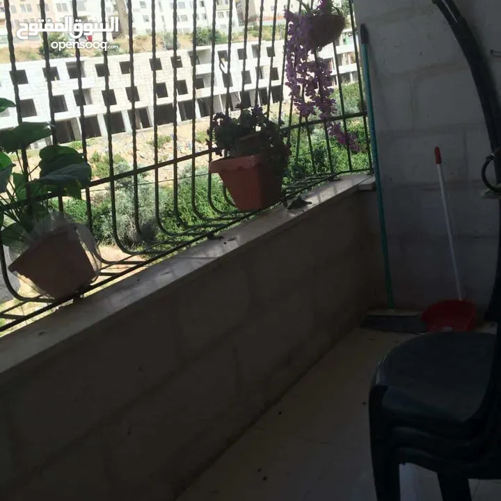 شقة للبيع في الطيرة بسعر مميز