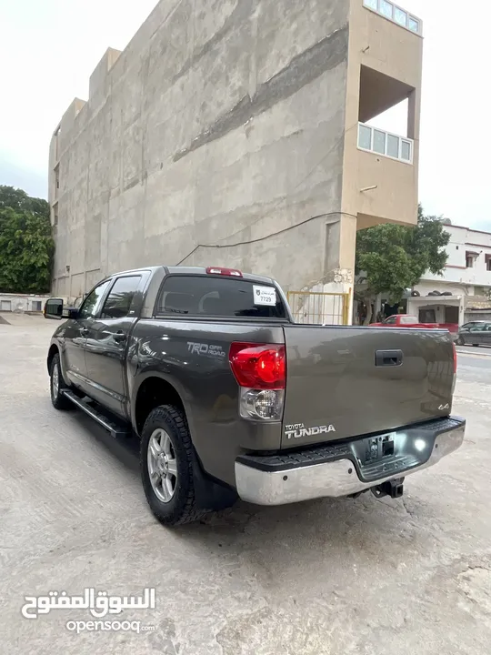 Toyota tundra 2008