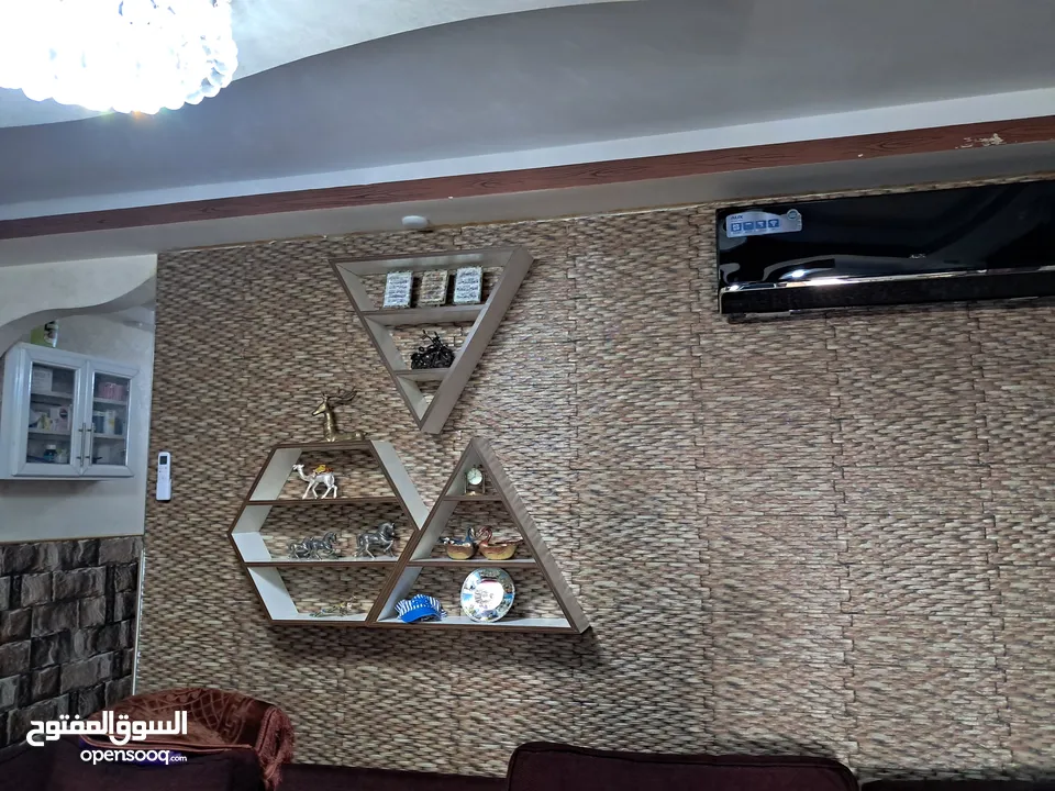 شقه بسعر مغري للبيع