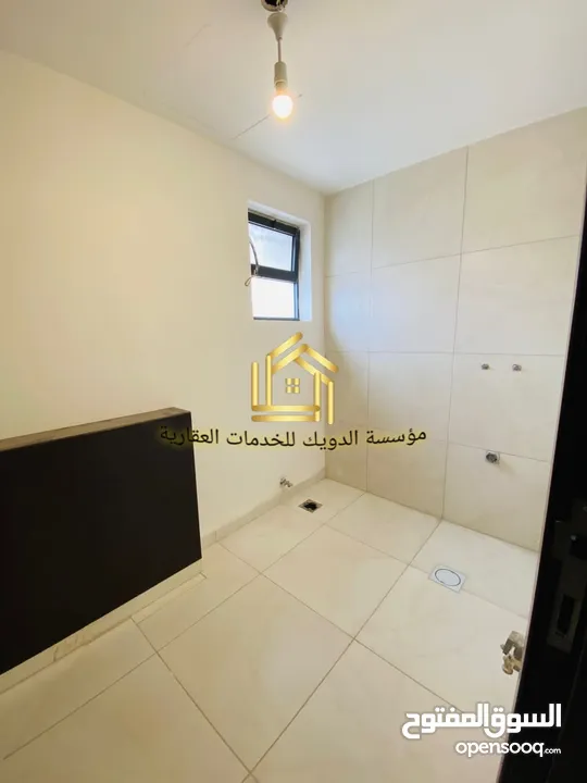 شقة جديدة - لم تسكن - دير غبار - 3نوم 1ماستر - 180م - مطبخ فاخر - تدفئة تحت البلاط