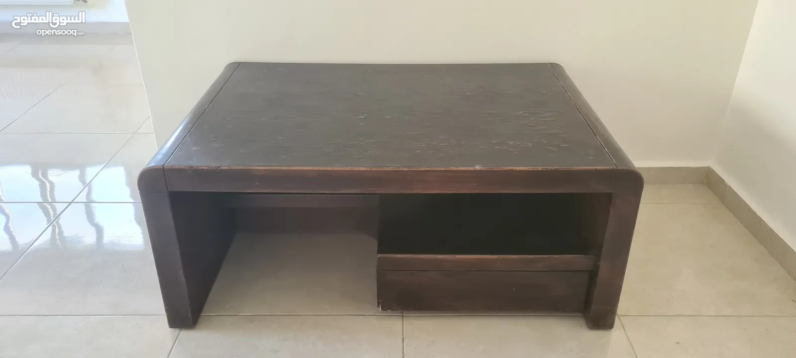 طاولة وسط للبيع