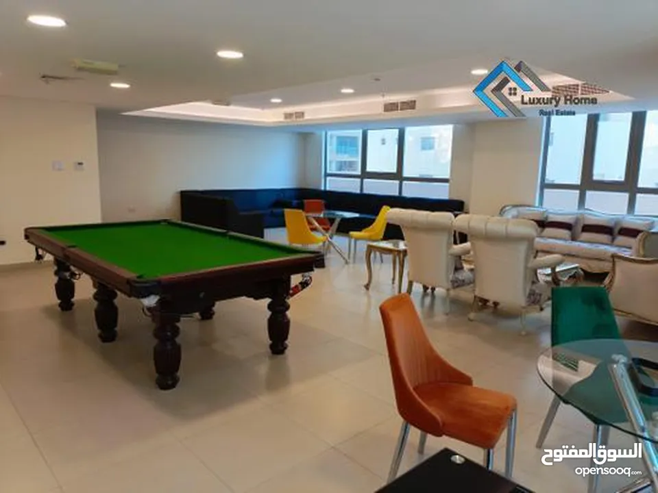 Fully Furnished Studio Apartment  Access to Gym, Pool, Game Room  Stylish Lobby  Modern Amenities