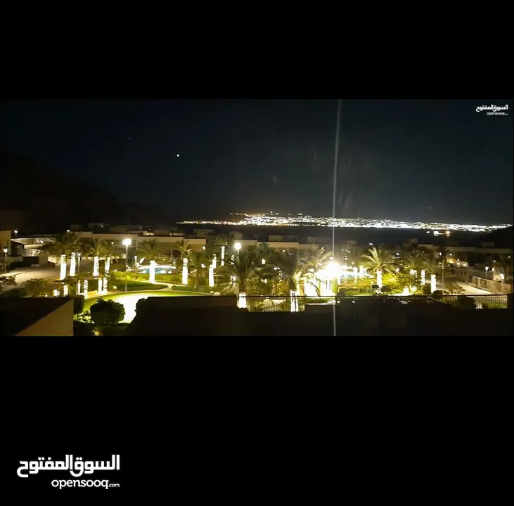 غرفة فندقيه اطلاله بحريه داخل منتجع ( قرية الراحه/ مرسى زايد )