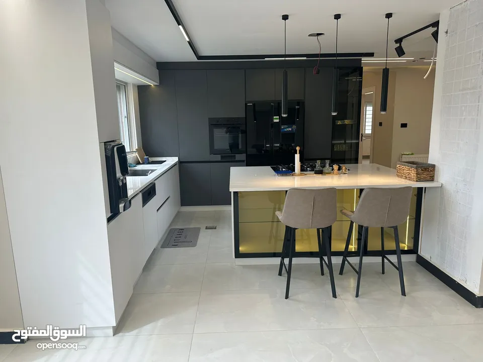 شقة مفروشة للبيع  ( Property ID : 40146 )