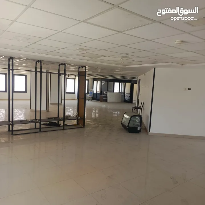 مكاتب جديدة للايجار مساحات واسعة