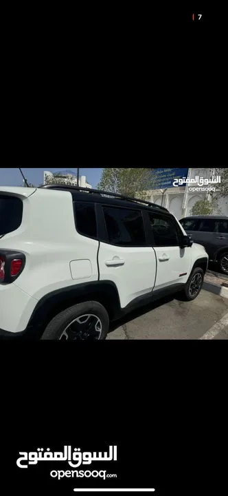 Jeep Renegade Trailhawk white & black 2016 جيب رينيجايد تريل هوك ابيض و اسود 2016