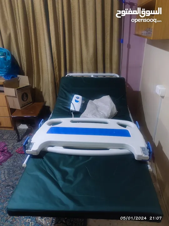 سرير طبي مع فرشة طبية نفخ