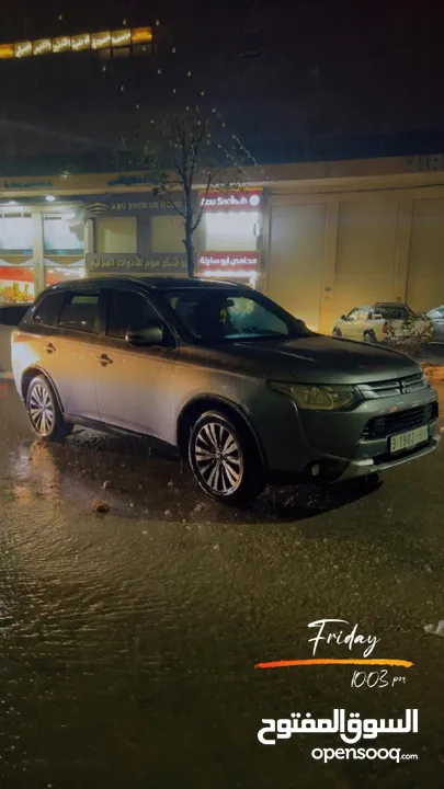 متسوبيشي اوتلاندر 2014 للبيع