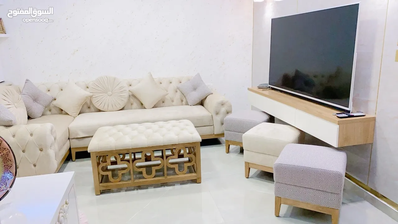 للايجار شقه ام الشرايط قرب سوبر ماركت الزغير منطقة قدس