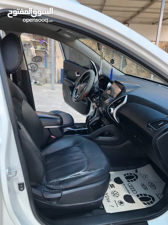 بوز 2014 Tucson 2012 للبيع