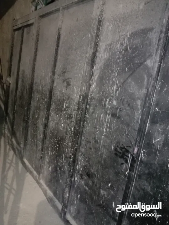 باب سحاب للبيع  بحاله جيده باقي تفاصيل عتلف ن سكان الغور شمالي شيخ حسين