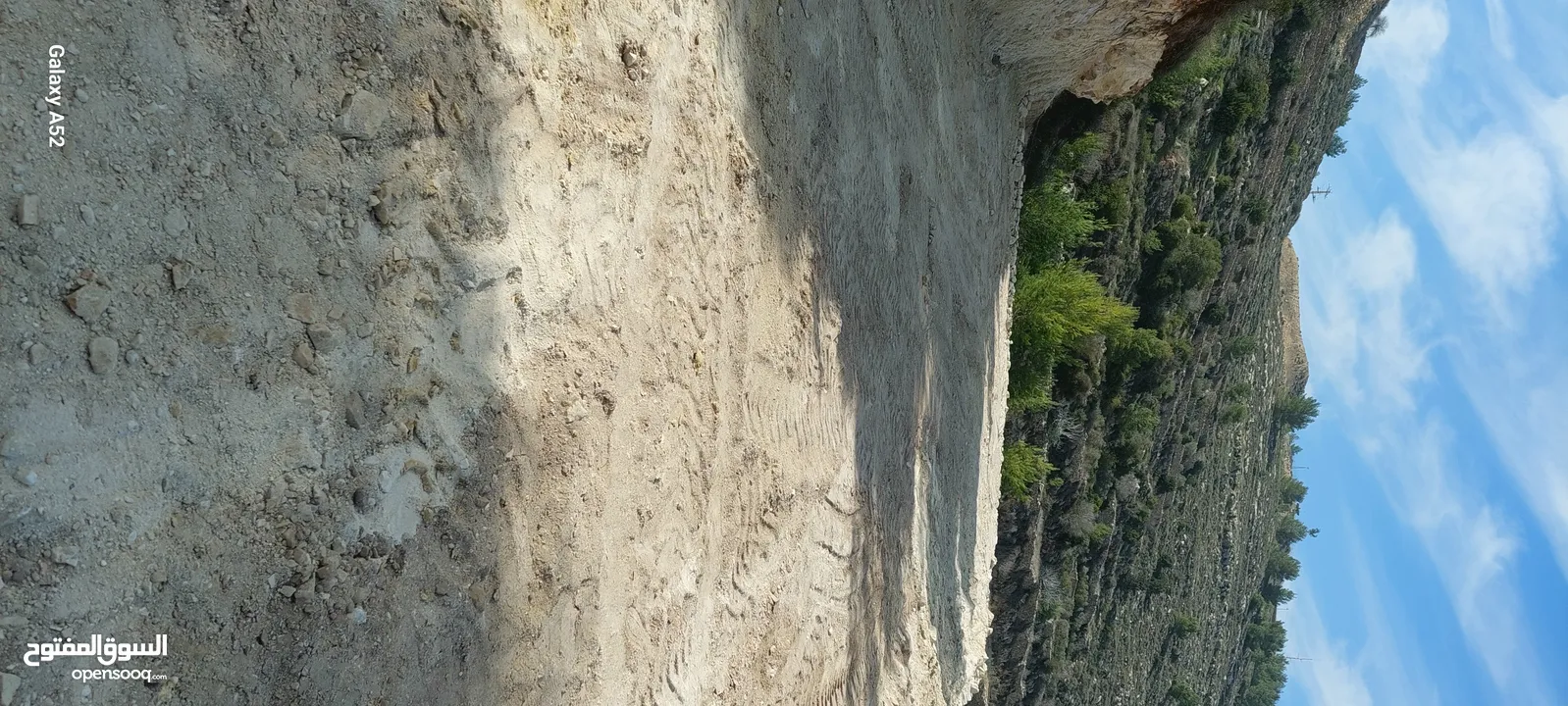 ارض للبيع في واد القف