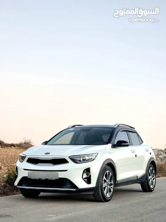 كيا ستونك 2021 ترخيص 2020 فل الفل سكقف اسود