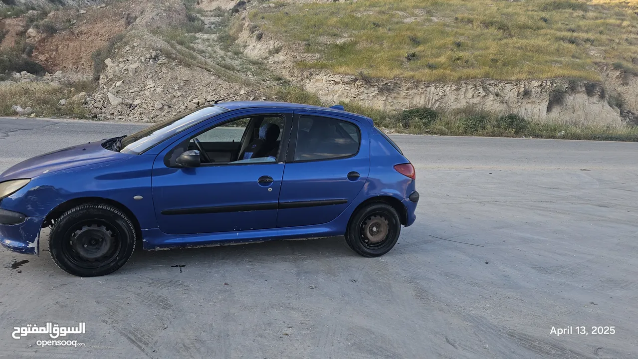 بيجو 206 ..2006 ..جير عادي ..بنزين  ماتور 1400