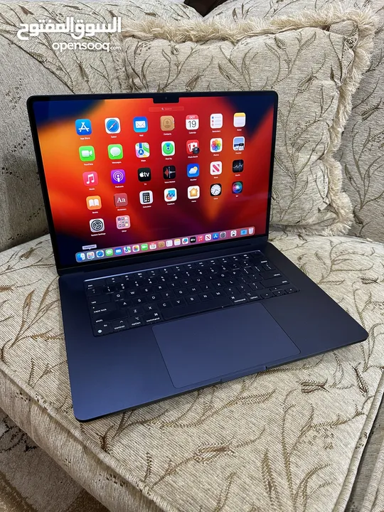 2022 MacBook Air M2 Chip بسعر مغري جدا