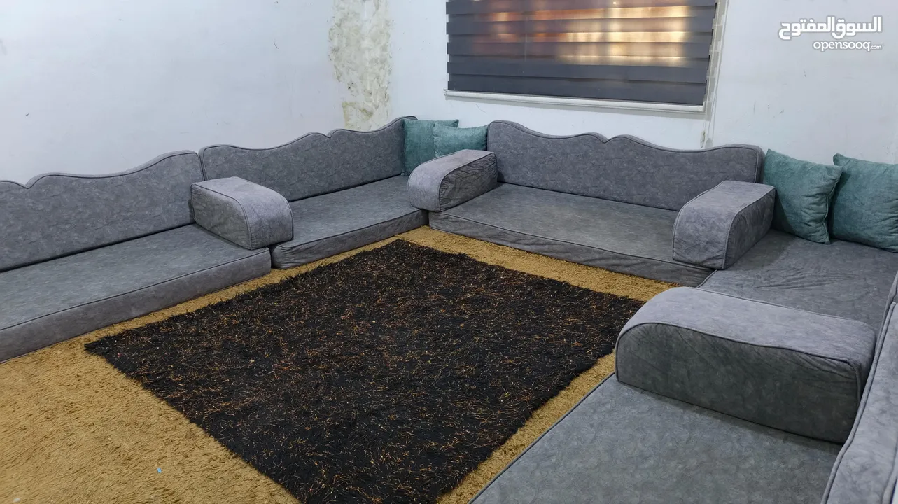 فراش عربي بحال وكالة