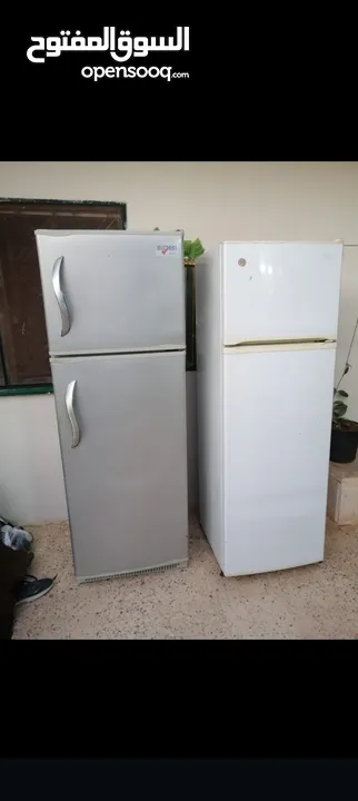 ثلاجتين وغسالتين