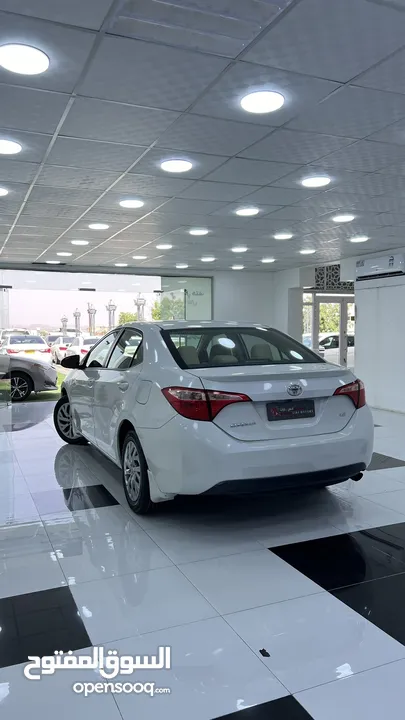 TOYOTA COROLLA LE 2018