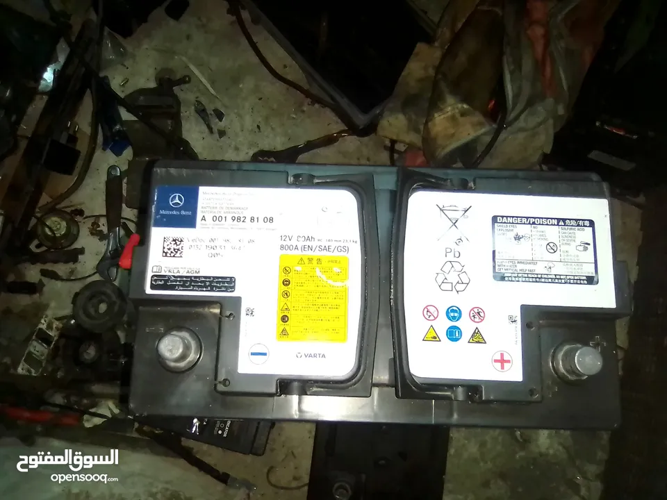 بسعر حرق عرض على بطاريات السيارات المستعمله بحال الوكاله وكفاله شهر بطاريتك لباب بيتك
