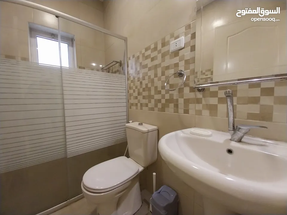شقة للايجار في الويبده  ( Property 36470 )-175080993
