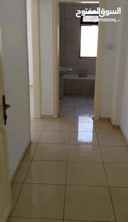 شقة فارغة - عرجان - 3نوم 1ماستر - 200م