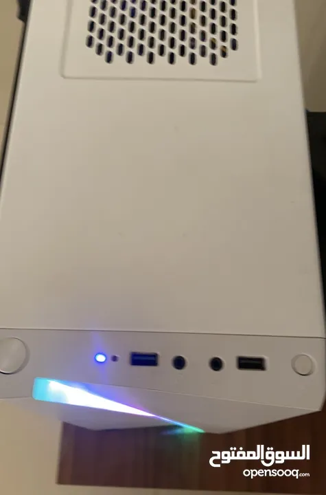 بيسي قيمنج