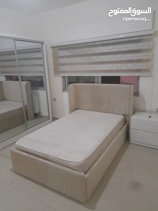 بكس تخوت شباب مفرد مفرد ونص جميع المقاسات الون حسب الطلب ب
