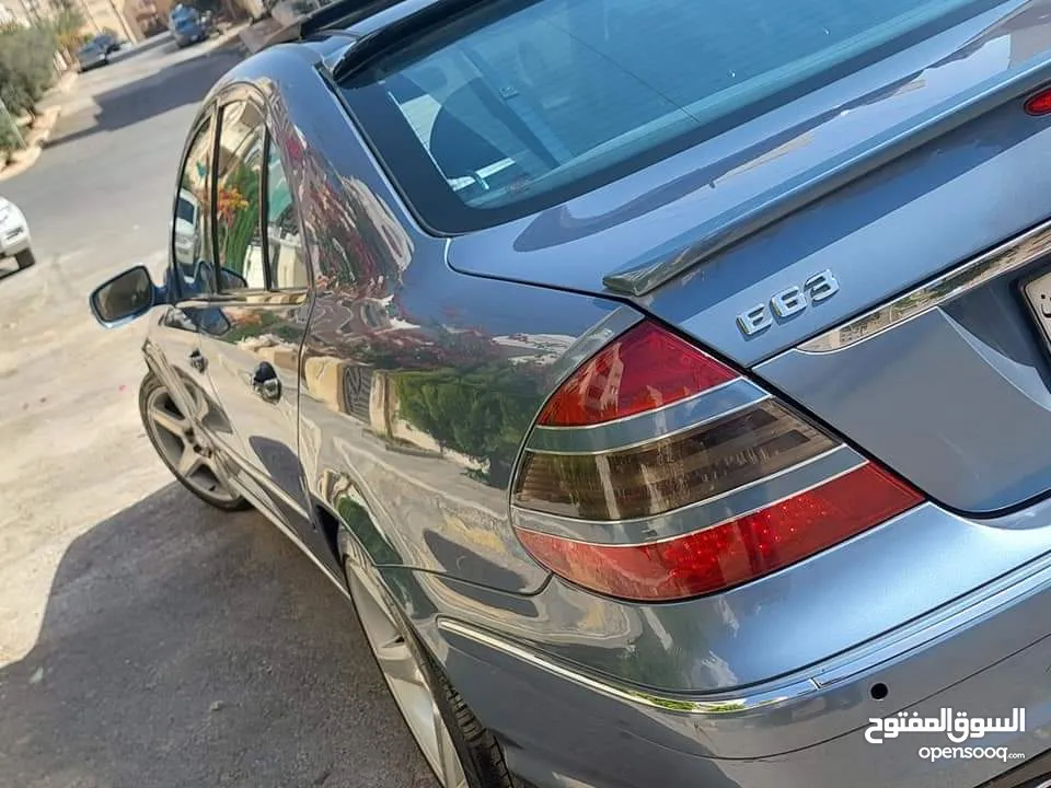 مرسيدس بنز بانوراما E200 2004 محدث 2009