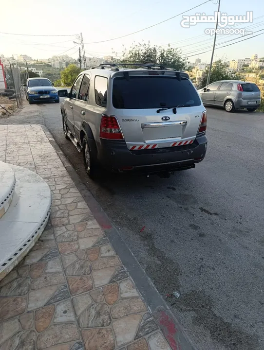 جيب كيا سيرنتو 2007