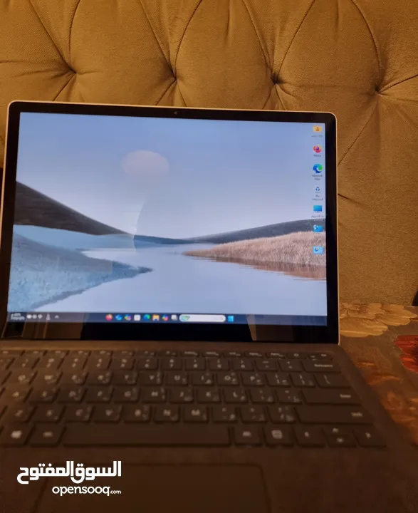 قابل للتفاوض لابتوب ميكروسوفت سيرفيس بحالة الوكالةcore i5 الجيل العاشر