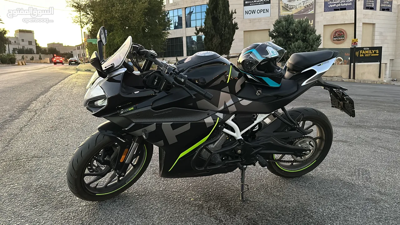 دراجة CF MOTO 250SR للبيع كاش فقط