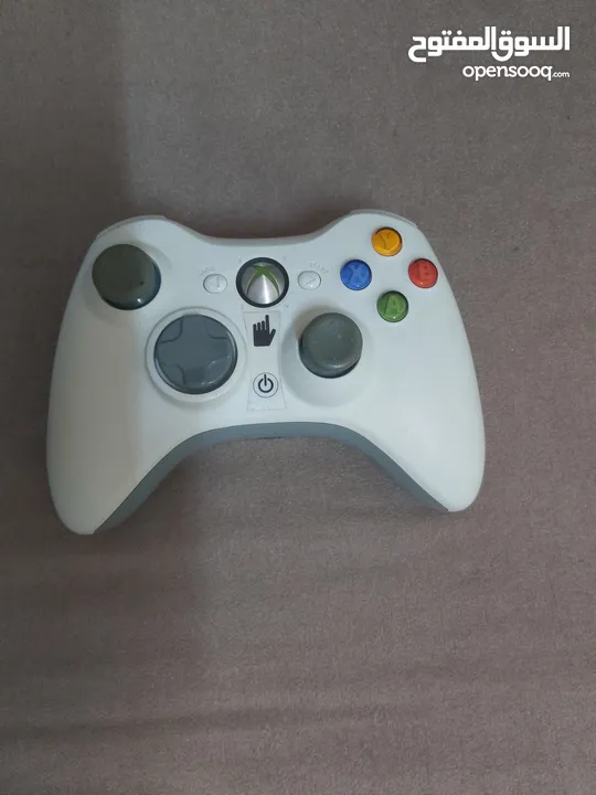 يد تحكم Xbox 360 لاسلكية أصلية (لون ابيض)