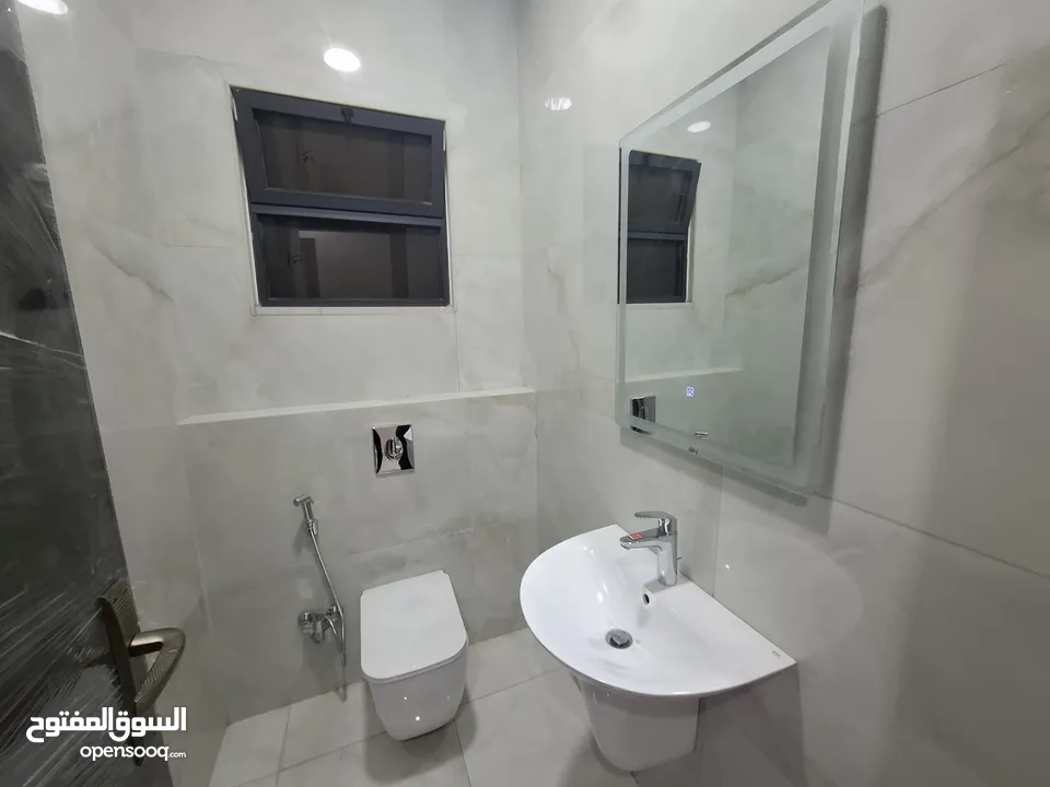Unfurnished apartment to sale ( Property 41110 )-174782757