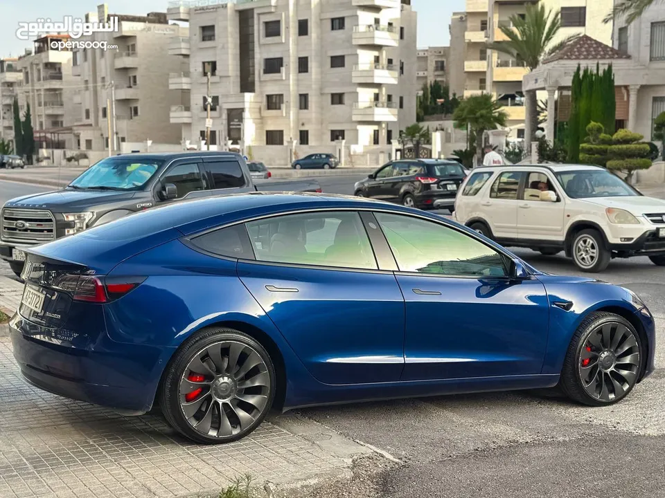 Tesla Model 3 Performance 2022  جمرك اليوم ترخيص وتأمين سنه كامله